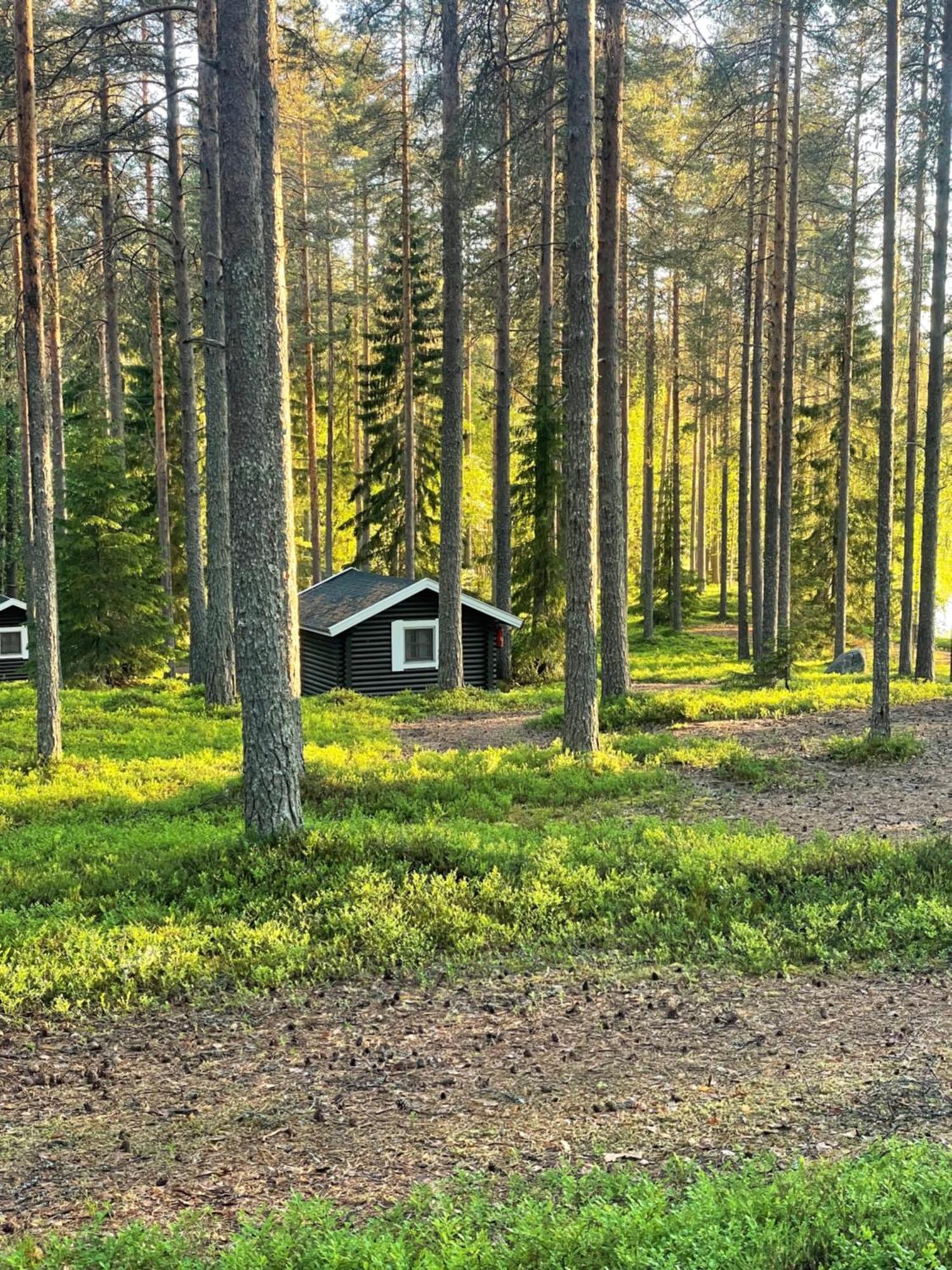 Laahtanen Camping Hotel Ristijärvi Eksteriør billede