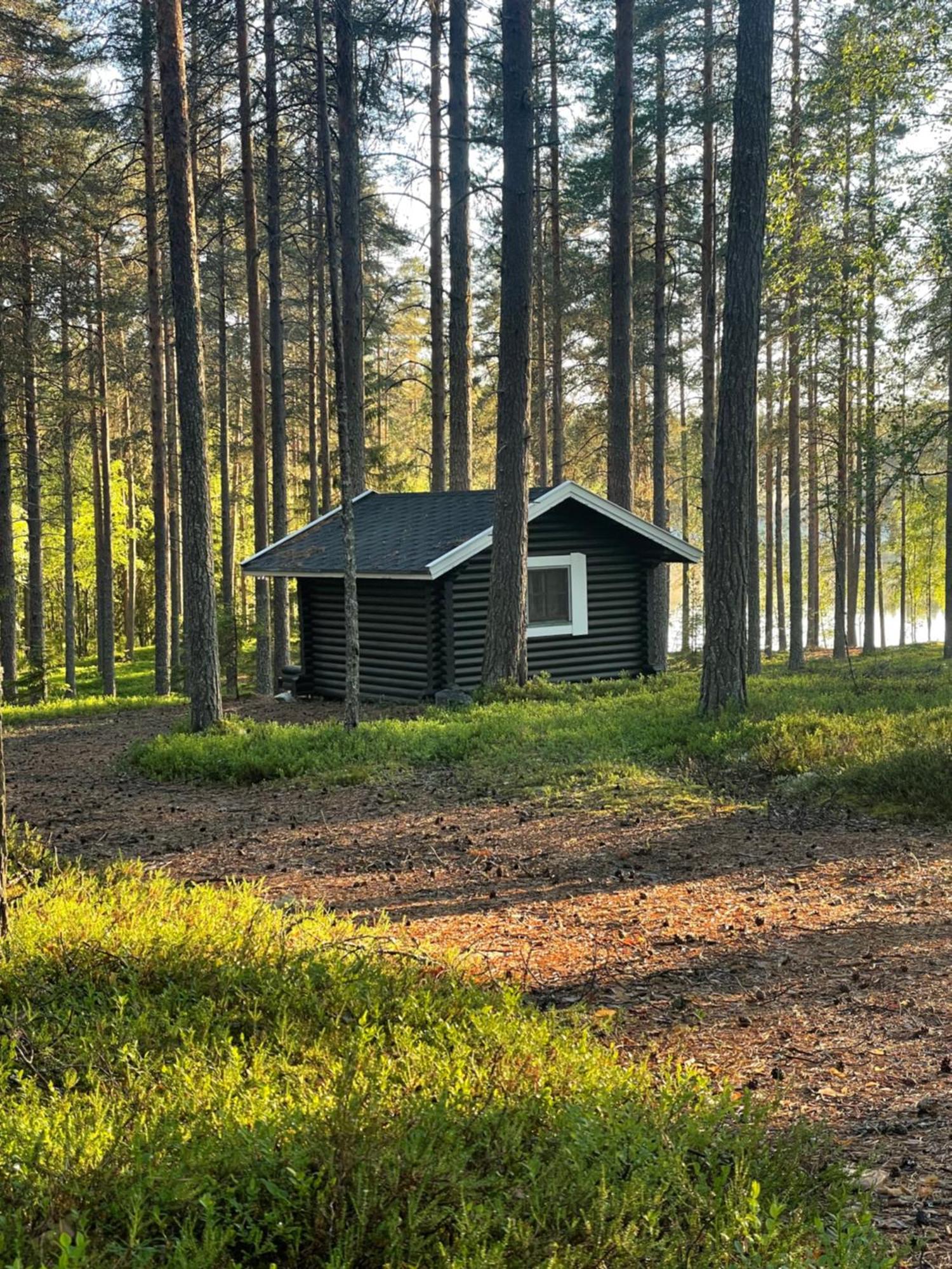 Laahtanen Camping Hotel Ristijärvi Eksteriør billede