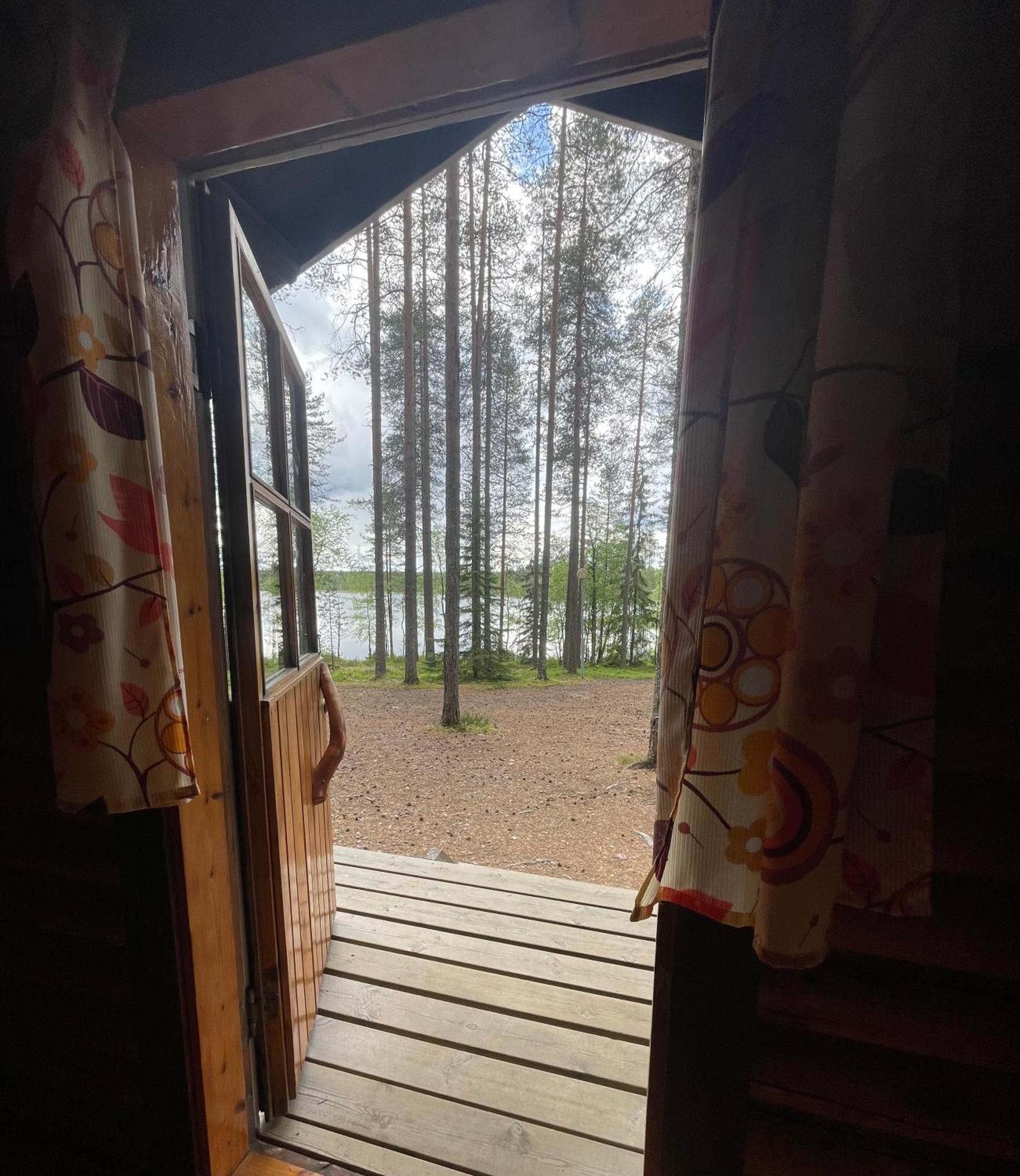 Laahtanen Camping Hotel Ristijärvi Eksteriør billede