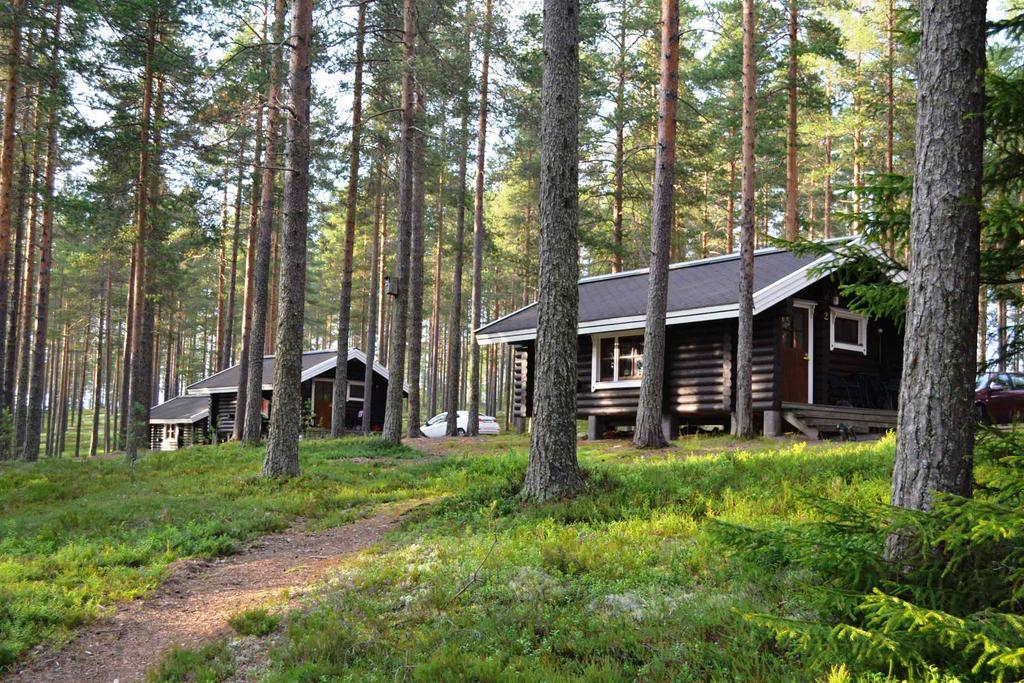 Laahtanen Camping Hotel Ristijärvi Eksteriør billede